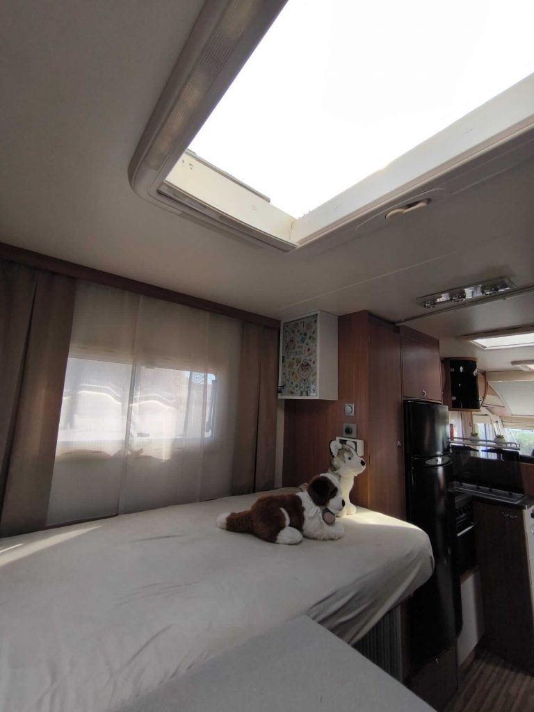 INTERIOR DORMITORIO 80 (30)