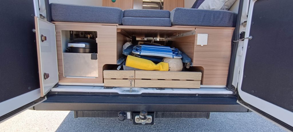 camper Sun Living 2019 espacio de almacenamiento 46