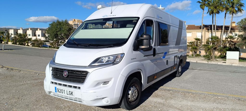 camper Sun Living 2019 exterior frontal 73