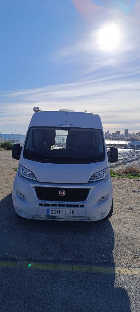 camper Sun Living 2019 exterior frontal 83