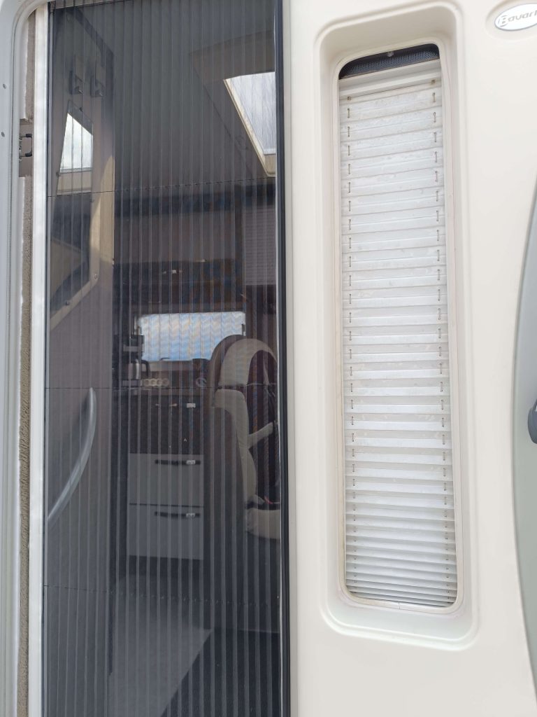 Bavaria 2014 - Mosquitero y oscurecedores (3)