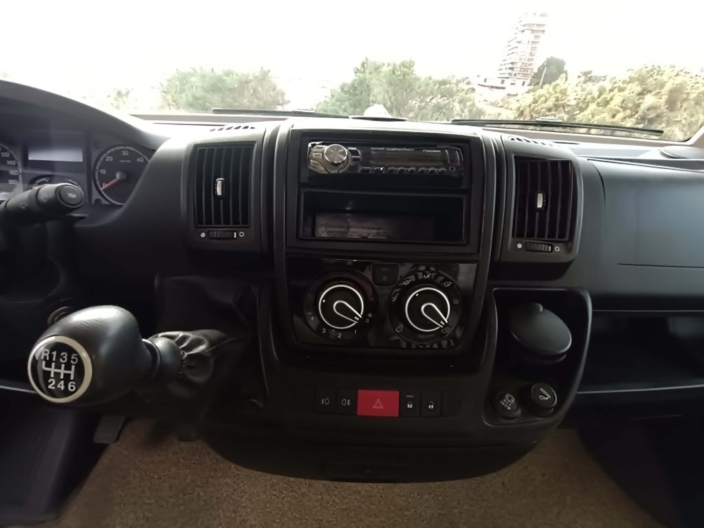 Bavaria 2014 - Salpicadero (1)