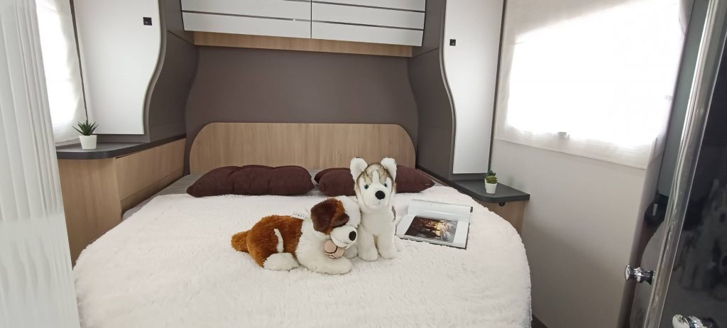 Challenger Start Edition 268 - Dormitorio (4)