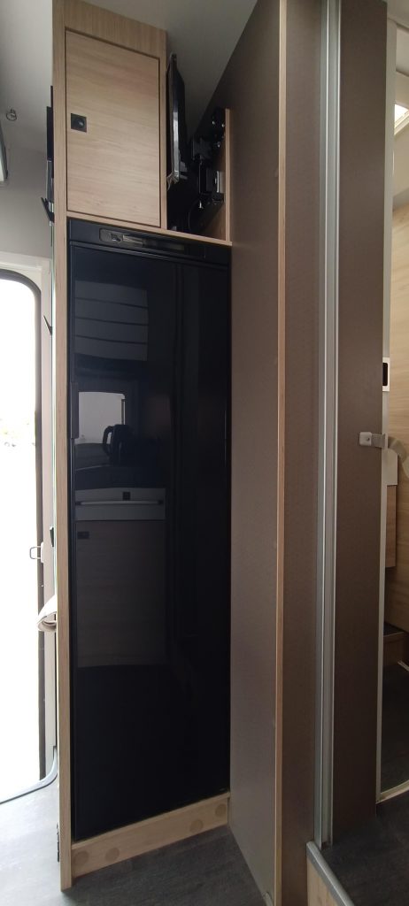 Challenger Start Edition 268 - cocina (1)